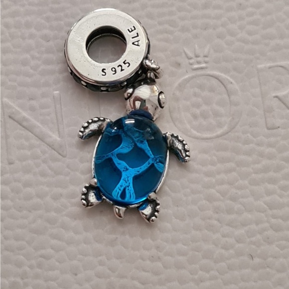 Pandora Silver and Blue Turtle Charm - Picture 1 of 4